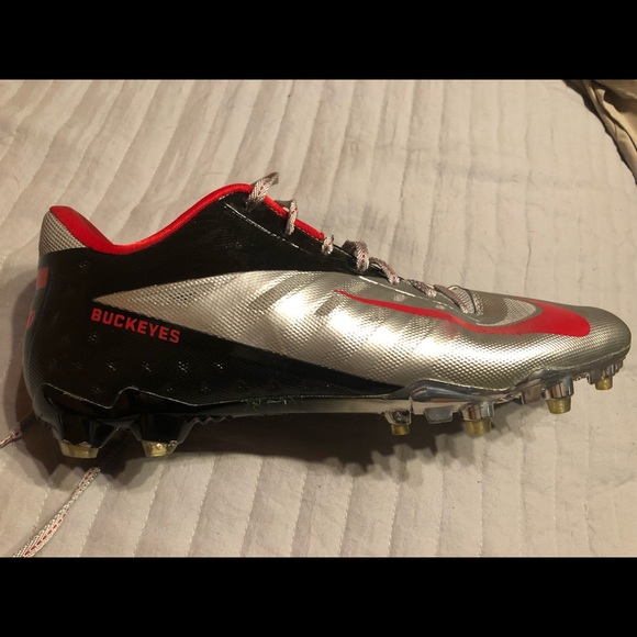 Pair of Nike Ohio State football cleats. - Picture 3 of 3